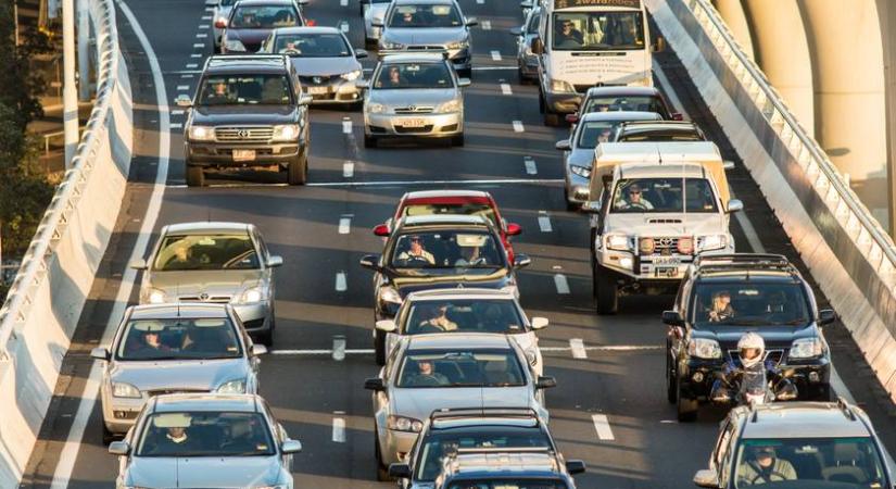 Rengeteg magyar autós használja ezt az eszközt: kiderült, hogy jogsértő lehet