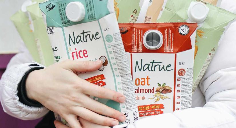 Az üdítőitalos és tejes dobozok is visszaválthatók lesznek 50 baniért két nagyvárosban
