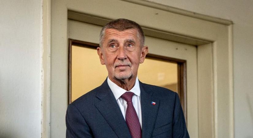 Kiderült: Ukrajna miatt akadályozza a cseh elnök Orbán Viktor szövetségesének kinevezését (VIDEÓ)