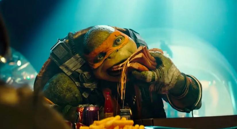 Pizzát mindenkinek: jön az új élőszereplős Tini nindzsa teknőcök film!