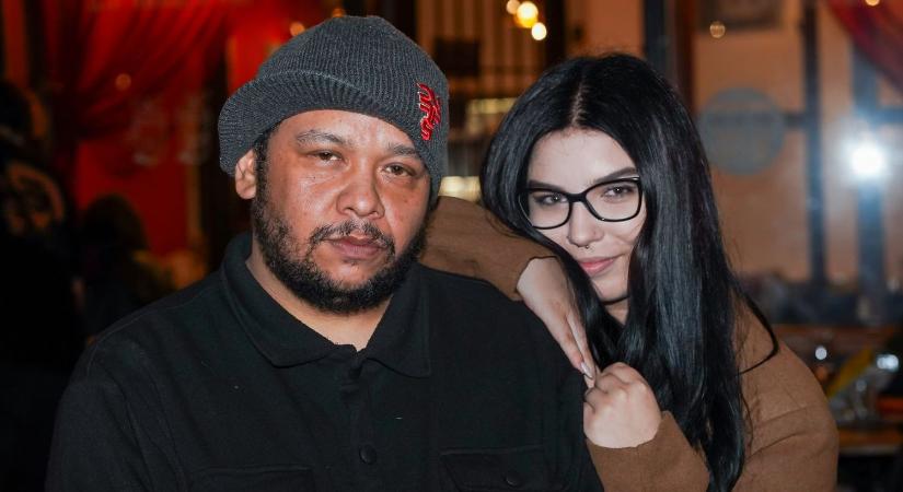 PREMIER: Visszhangzó gondolatok, virágzó érzelmek – Itt az Echo Bloom első klipje! (INTERJÚKÉPEKVIDEÓ)