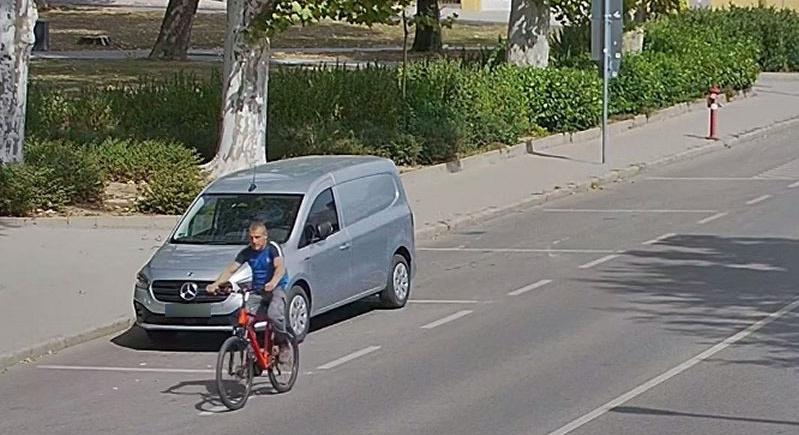 Bringás törte le a félsorompót