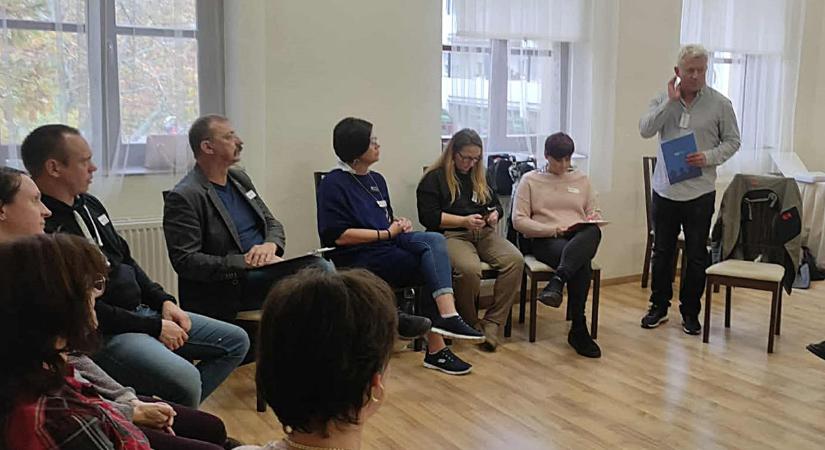 Közösségi prevenció és biztonság: az „Élet-Út-On” program eredményei