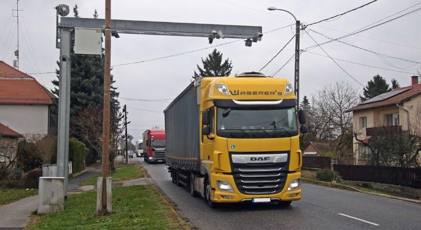 Mit lát a VÉDA-rendszer? Büntet-e azért, ha nem használjuk a biztonsági övet?