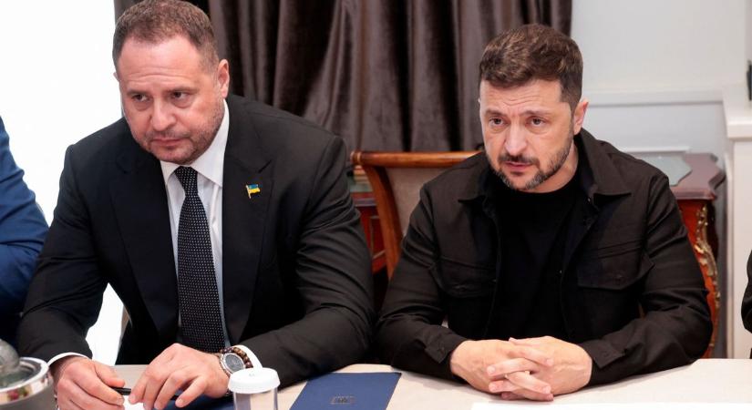 Úgy lopták szét az országot, hogy közben bombázták a honfitársaikat, Zelenszkijt ez nem érdekli, mindenkit befenyített