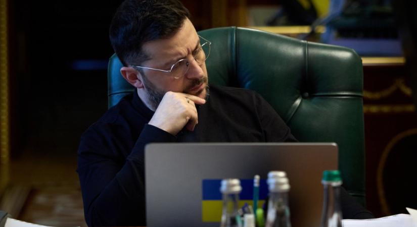 Zelenszkij: óránként vannak megbeszélések és telefonhívások a béketervről, dolgozunk a pontokon, ezek sokat változhatnak