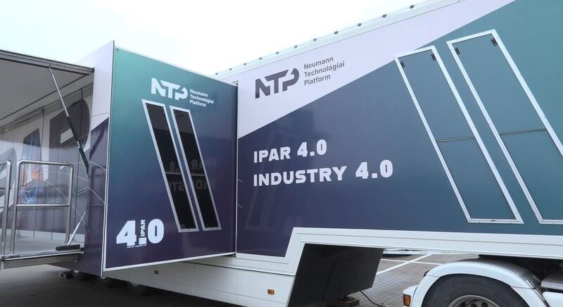 Kaposvárra érkezett az Ipar 4.0 kamion