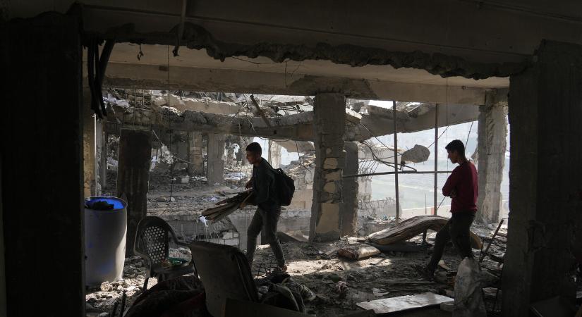 Izraeli katonák rajtaütöttek rejtekhelyükről előbújó palesztin fegyvereseken