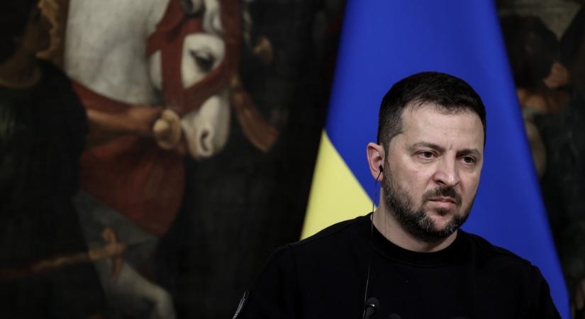 Zelenszkij: Eljött az egyik legnehezebb pillanat történelmünk során