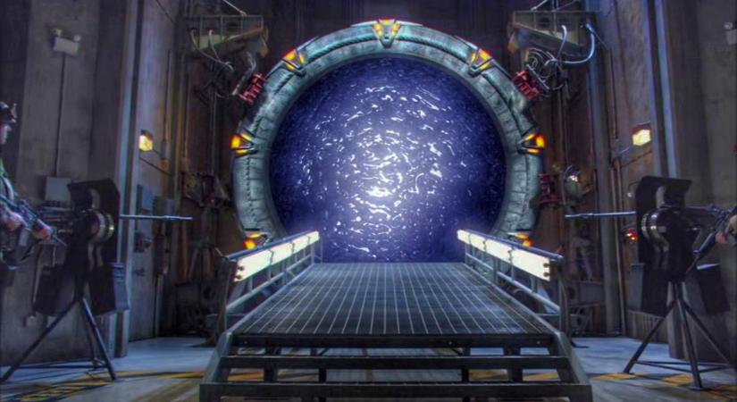 Hivatalos: visszatér a Csillagkapu sorozat