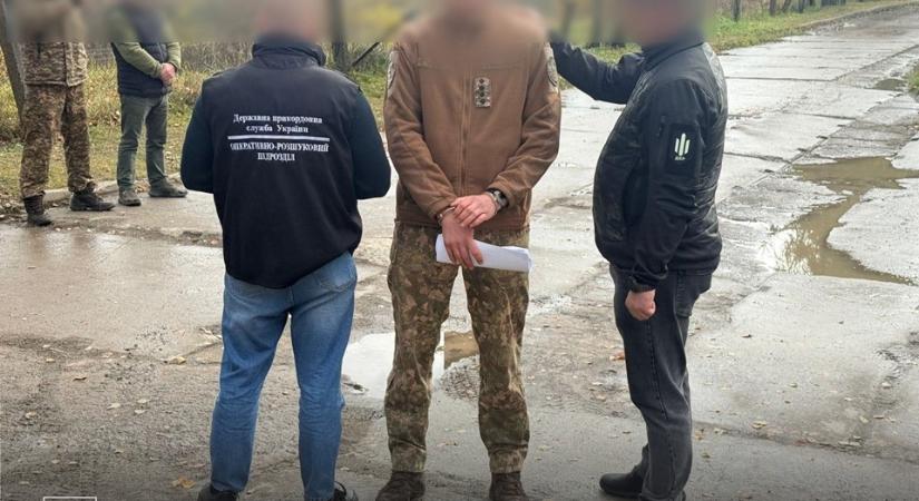 Kárpátalján lelepleztek egy csoportot, amely férfiakat szállított Romániába
