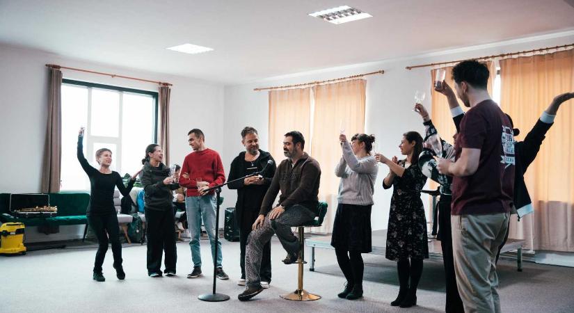 Bemutatóra készül a Tomcsa Sándor Színház