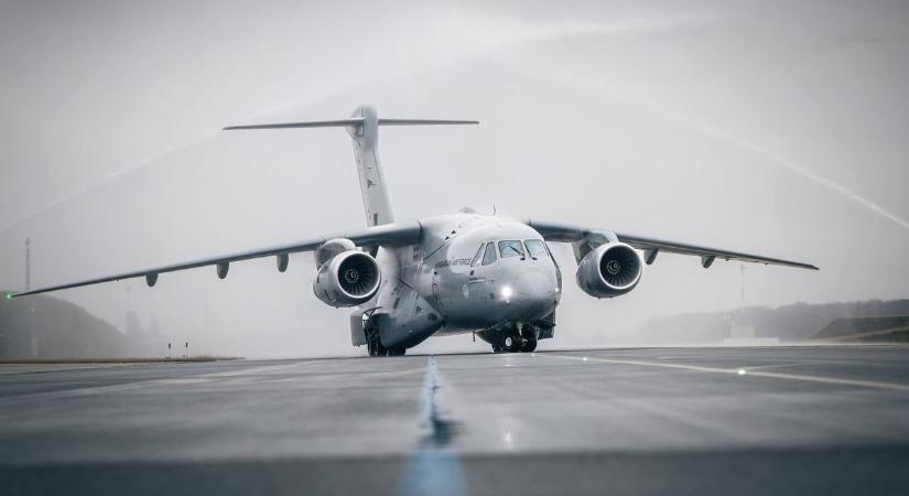 Újabb „óriás” lépett be a magyar hadseregbe (VIDEÓ)