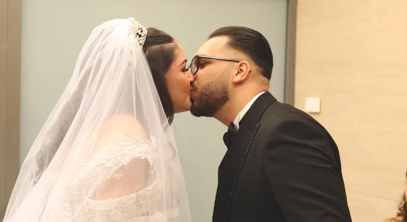 Bangó Margit dédunokájának pompás esküvője – képekkel