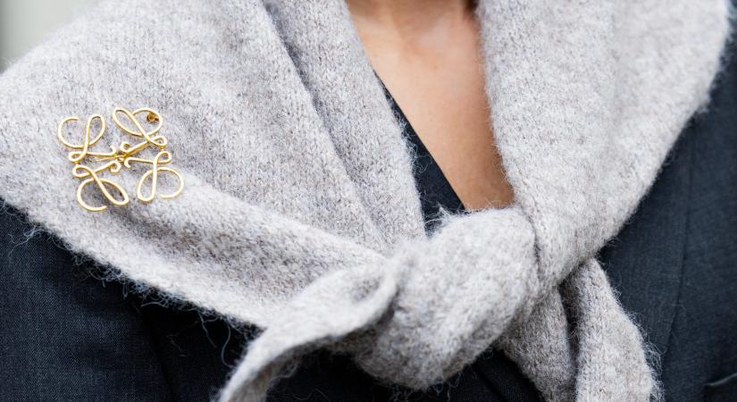 A nagymama ékszere újra szexi – mutatjuk 2025 telének legváratlanabb trendjét