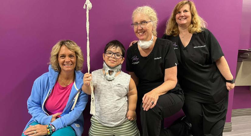 Egy kisfiú, aki járni szeretne – Chen Simi küzdelme a teljesebb életért