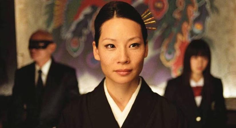 Lucy Liu nem öregszik: a színésznő 56 évesen akár húsz évet is letagadhatna korából