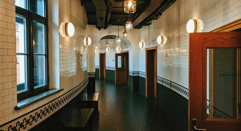 A Svájci Nemzeti Bank bitcoinhoz kapcsolódó cégeken keresztül nyit a BTC felé