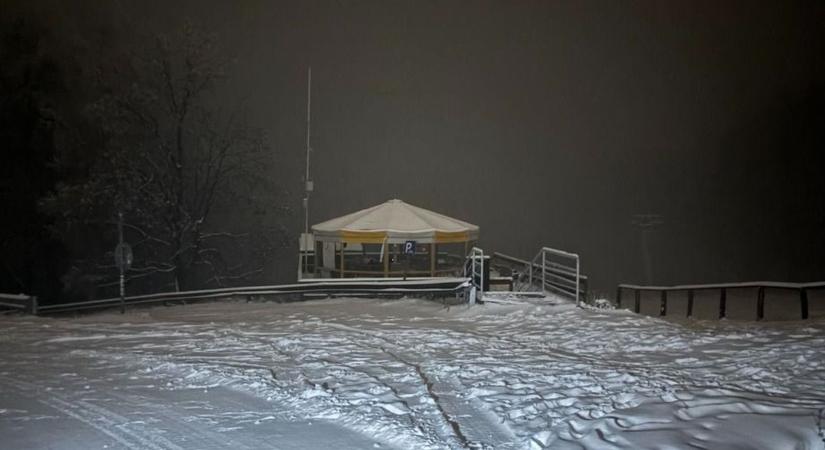 Fehérbe borult az ország csúcsa - 20 centiméteres hó várható