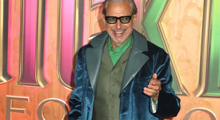 Nem egyszerű megmondani, ezen a képen melyik Jeff Goldblum, és melyik frissen felavatott viaszszobra