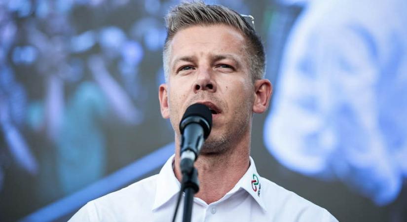 Magyar Péter a Facebookon gúnyolta Menczer Tamást, jött is a válasz