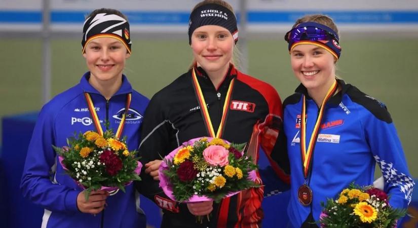 Pucérra vetkőztek az olimpikon sportolók, nem akármilyen okuk volt rá