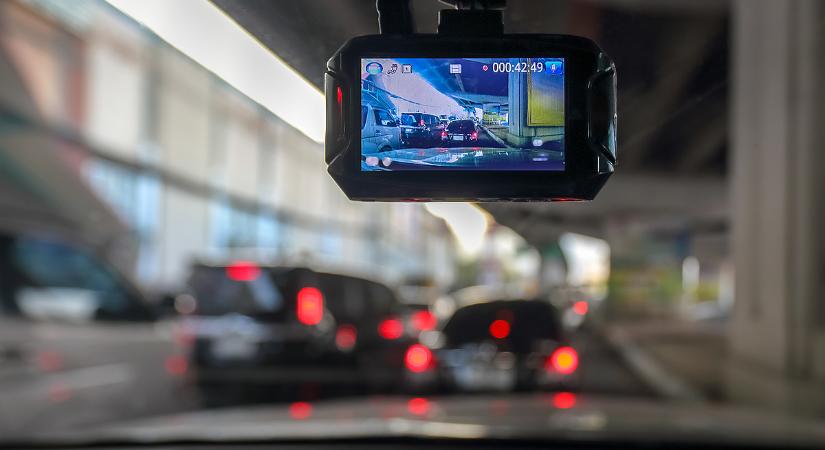 Autósok, figyelem: komoly bajba kerülhetnek ezzel az eszközzel