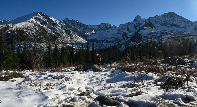 Betemette a hó Zakopanét – videón a magyarok kedvenc téli menedéke