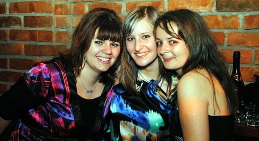 Leleplező képek a pécsi éjszakából – ilyen volt a buli a 2010-es években (GALÉRIA!)