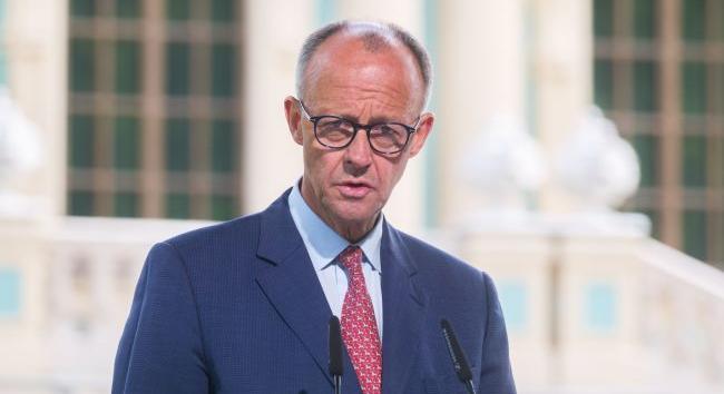 Trumppal tárgyalt az Ukrajnával kapcsolatos amerikai béketervről Merz