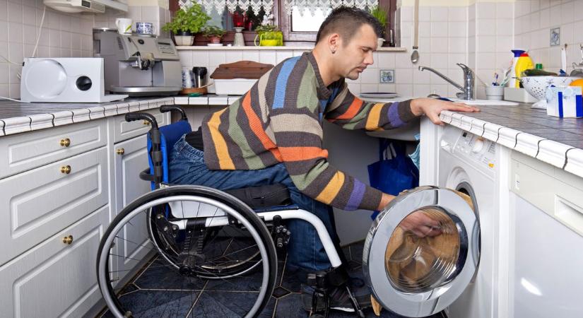 Rengetegen kérhetnék a 300 ezer forintos támogatást, igaz, ma már ez nem sok mindenre elég