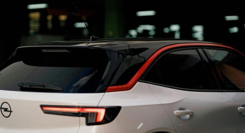 Ez az autótolvajok új kedvence – 8 tipp, amit minden sofőrnek ismernie kell