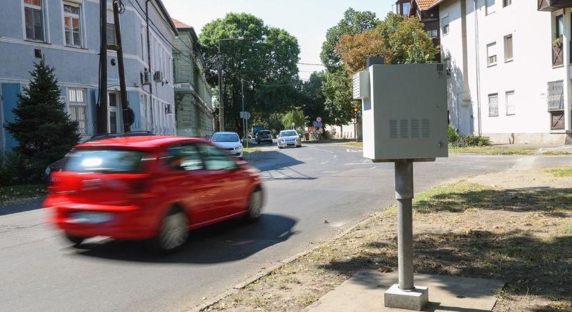 Ne kockáztass! Ezeken a helyeken mérik a sebességet Csongrád-Csanád vármegyében