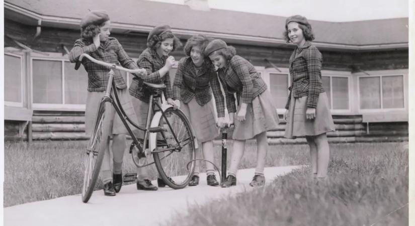 Természeti csodának tartották az első ismert ötös ikreket, ezért bazári majomként mutogatták őket