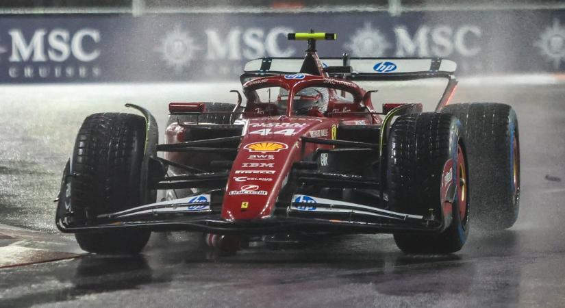 “Hagyd ott a Ferrarit!” – kiborultak a szurkolók Hamilton újabb égése után