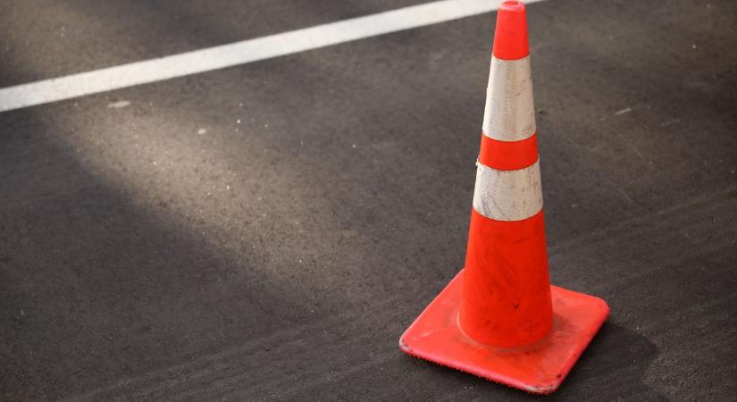 Lezárják a népszerű parkolót, tilos lesz a behajtás
