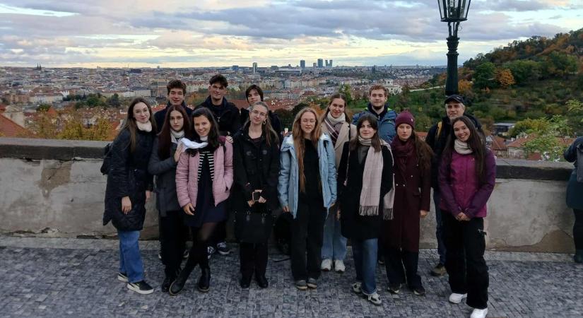 Téged is vár ez a nagyszerű közösség, ahol tanulhatsz, utazhatsz és közben barátokra is lelsz (galéria)