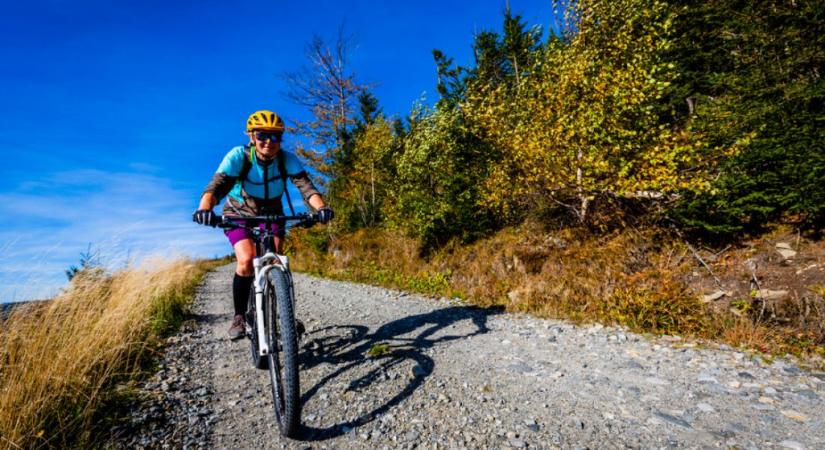 Egymilliárd forint uniós forrásból fejlesztik a Pilis Bike kerékpárút-hálózatot