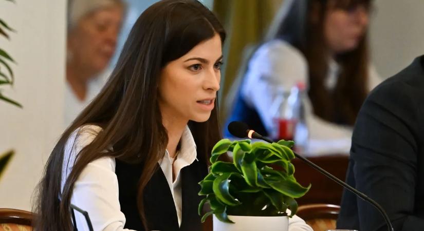 Szentkirályi Alexandra: Soha nem volt még ilyen fontos, hogy ellenálljunk a háborúnak, és az eszünkre hallgassunk