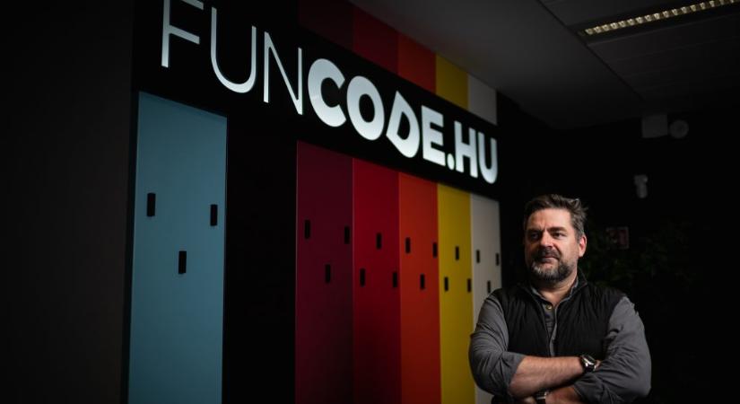 „Fél óra alatt eladtunk 15 ezer jegyet a Pamkutyára, nem hinném, hogy összeomlott a rendszer”