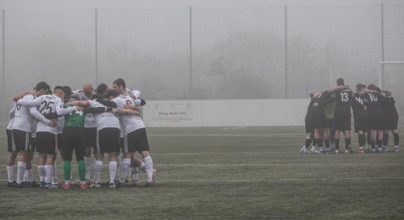 Lesz foci a hóban? Ezeket a mérkőzéseket halasztják el