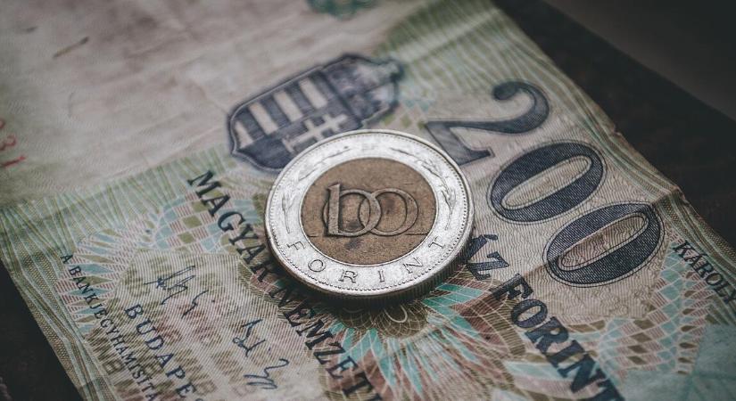 A mennyet és a poklot is megjárta a forint