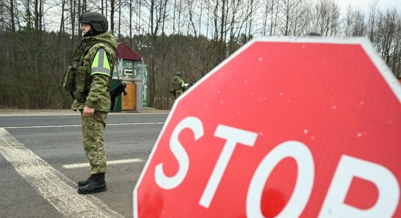 Pusztító támadás érte az EU határátkelőjét: többen megsérültek, a légvédelem hatástalannak bizonyult