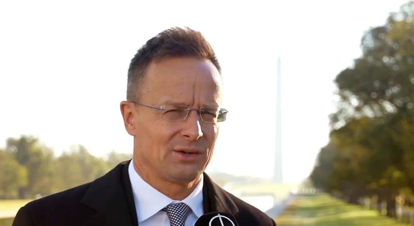 Szijjártó Péter: Orbán Viktor és Donald Trump megállapodásának köszönhetően felgyorsul a Paks II. bővítése