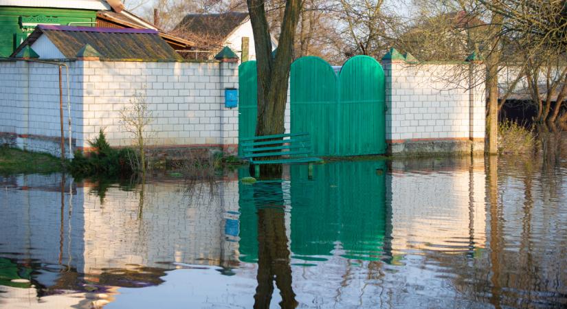 Halálos áldozatokat is követelt az időjárás miatt elszabadult vírus