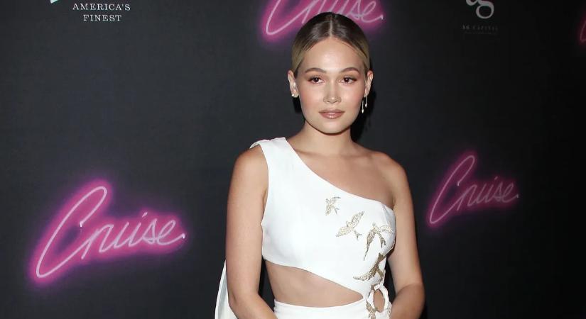 Kelli Berglund az a színésznő, aki szinte csak bikiniben vagy melltartóban tolja – mutatjuk a szexi képeket