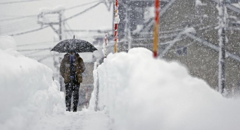 Figyelmeztetést adtak ki vasárnapra: egyes helyeken 15 centi hó és 70 km/h-s szél várható