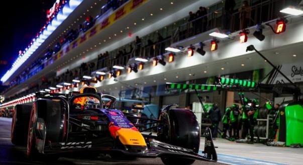 A Pirelli sem tudja, hány kiállást terveznek a csapatok