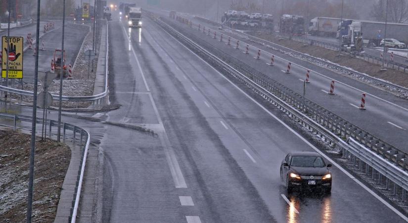 Kompenzáció jár az autósoknak az autópályákon zajló felújítások okozta kellemetlenségek miatt