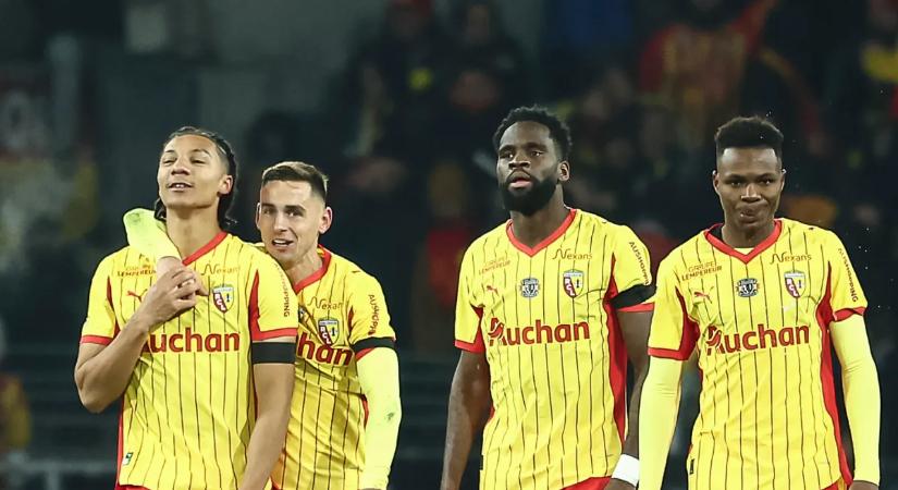 20 éves Burkina Fasó-i válogatott védő nyert meccset a Lensnak